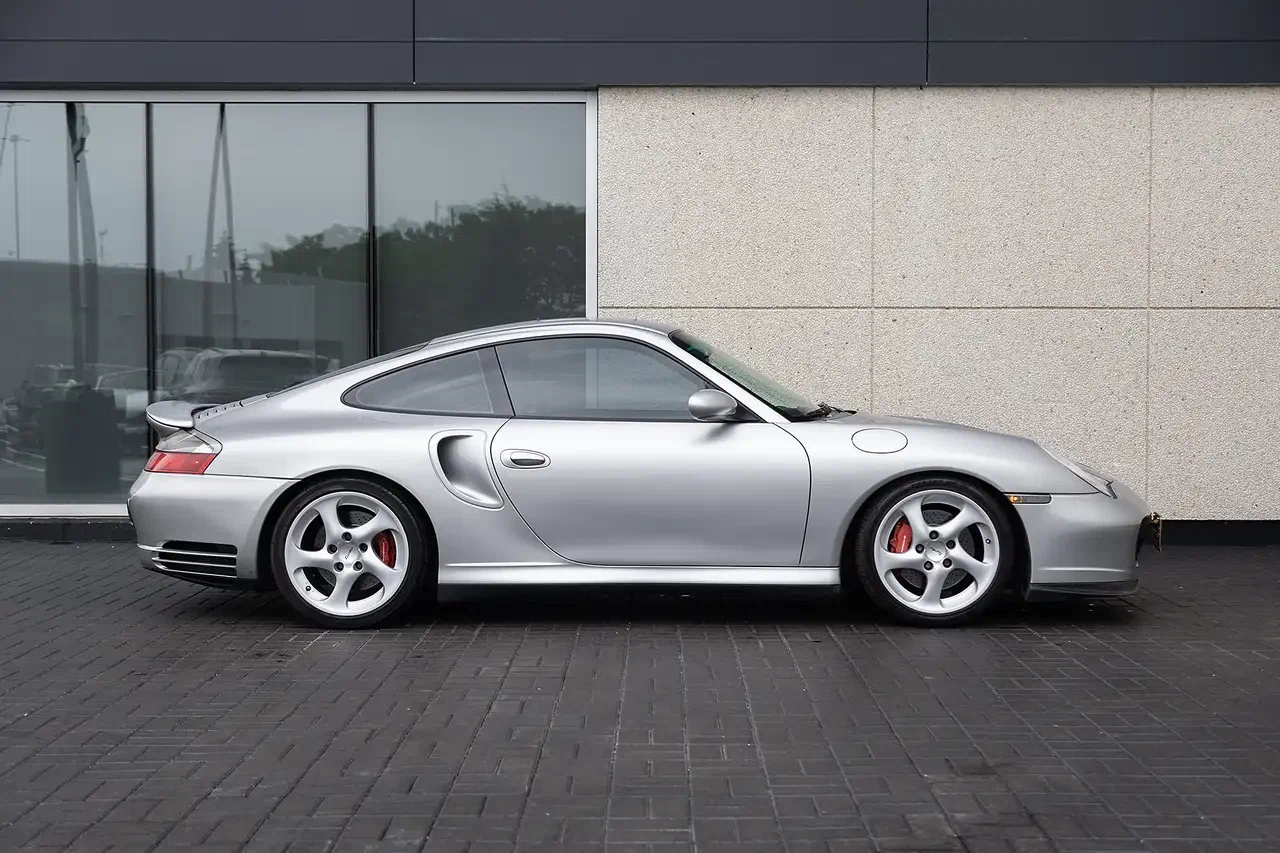 2001 Porsche 911 Turbo (996), 10/27