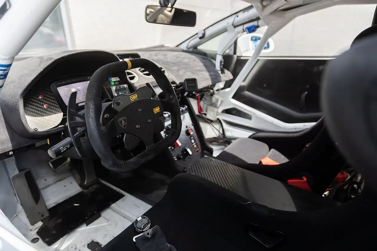2013 Lamborghini Gallardo LP 570-4 Super Trofeo, 13/27