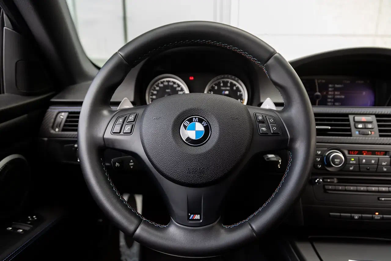 2013 BMW M3 Frozen Blue Edition (E92), 18/30