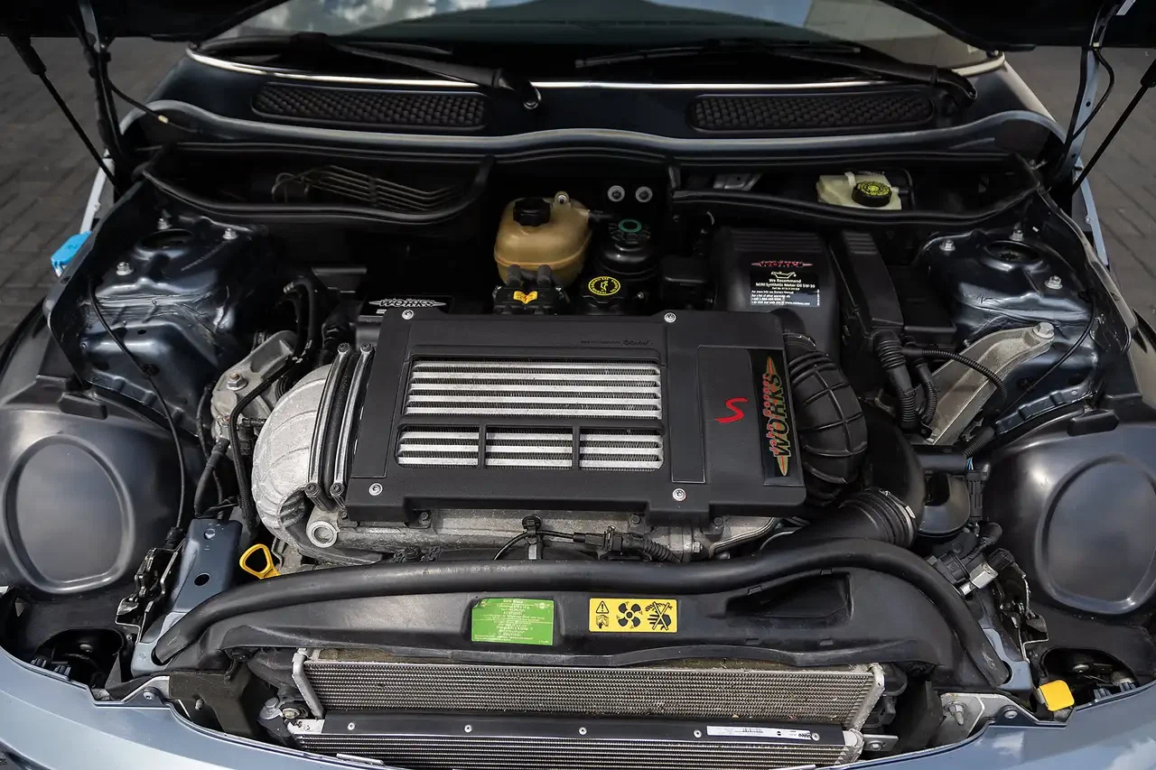 2006 MINI John Cooper Works GP (R53), 25/29