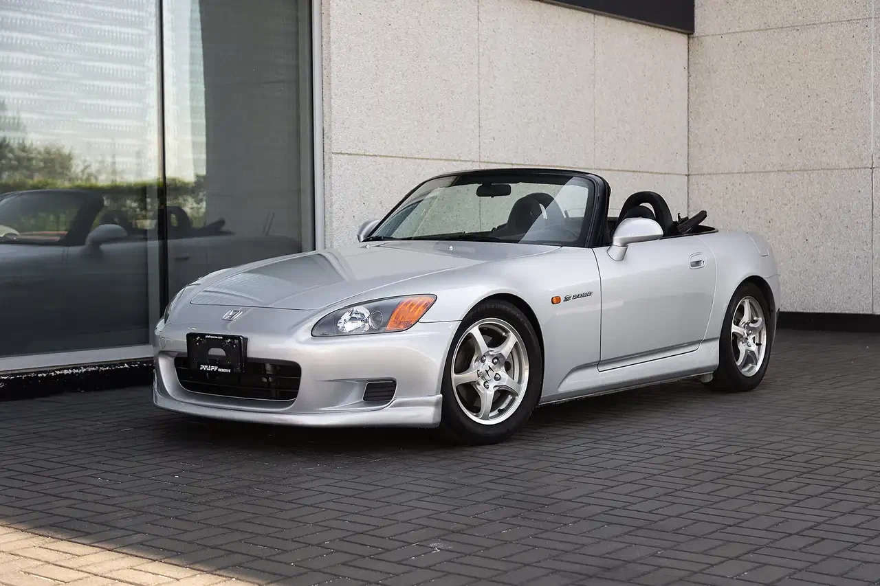 2002 Honda S2000 (AP1) | McLaren Toronto