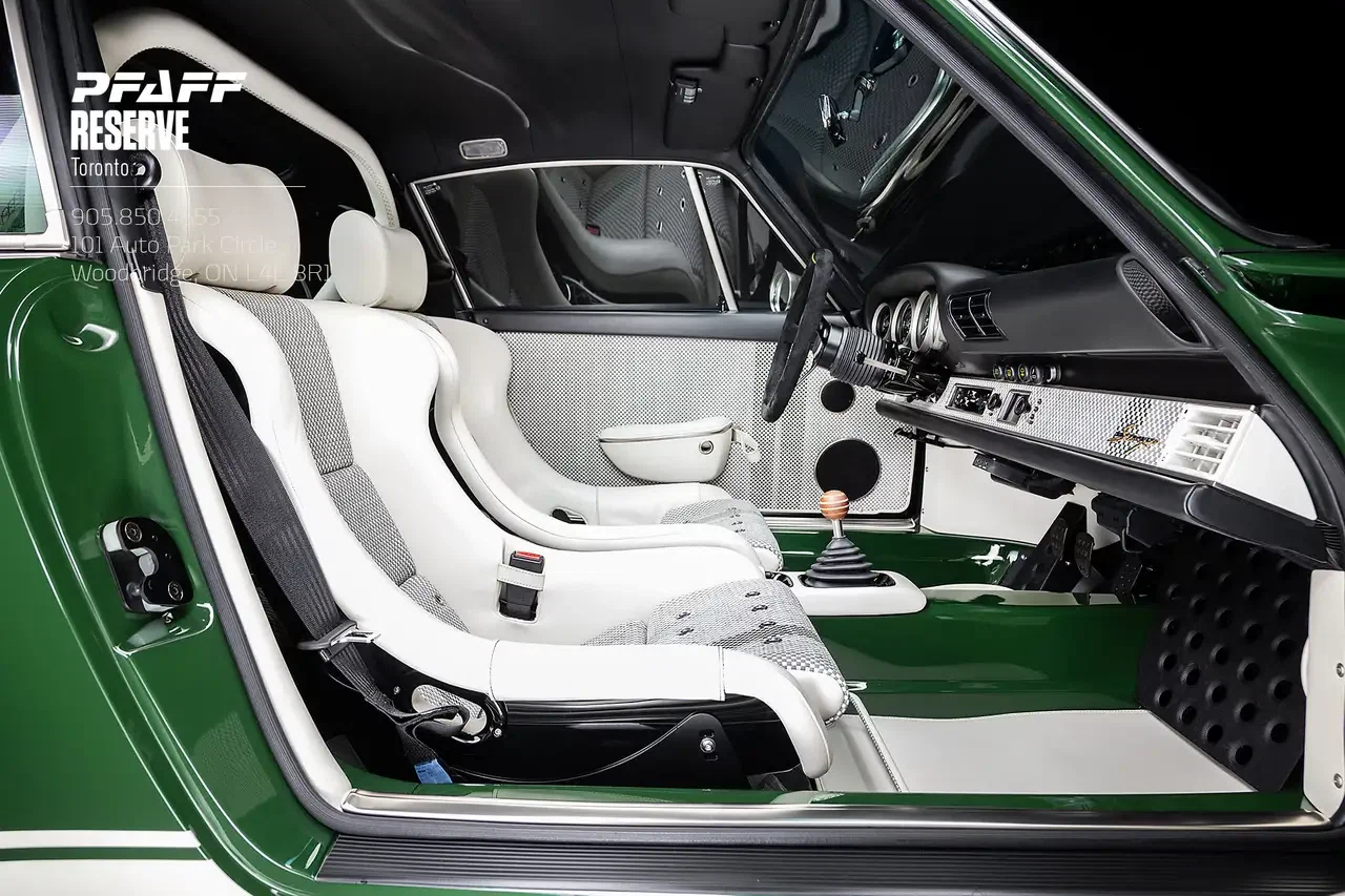 1990 Porsche 911 Reimagined by Singer (964), 14/30