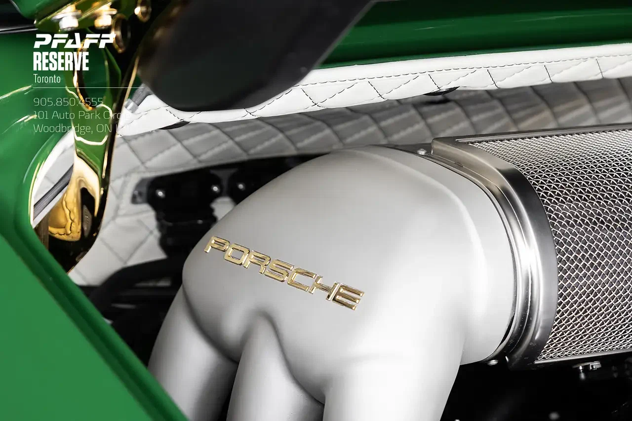 1990 Porsche 911 Reimagined by Singer (964), 29/30
