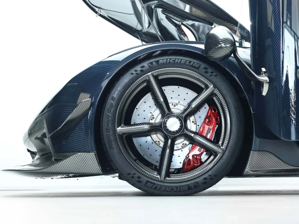 2026 Koenigsegg Jesko Attack, 7/10