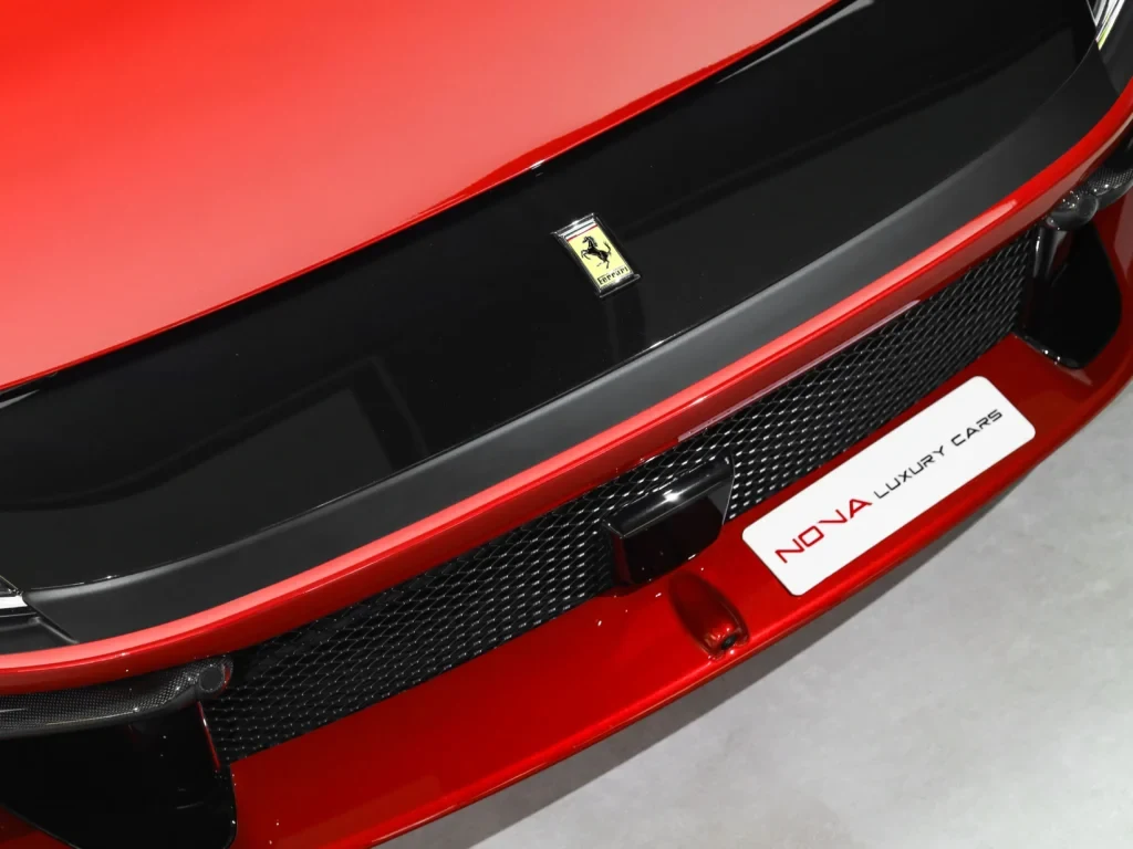 2025 Ferrari 12Cilindri, 6/10