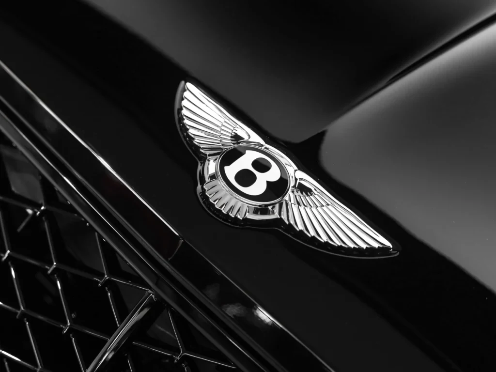 2025 Bentley Continental GTC Speed First Edition (V8 Hybrid), 6/10