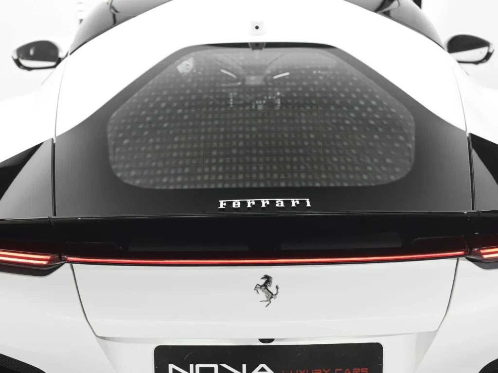 2026 Ferrari 12Cilindri, 9/10