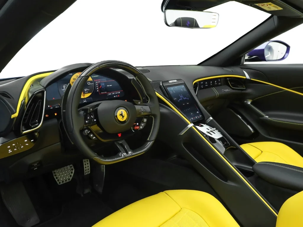 2025 Ferrari Roma Spider, 9/10