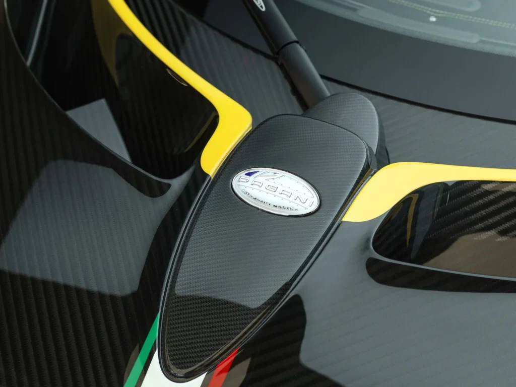 2025 Pagani Utopia, 7/10