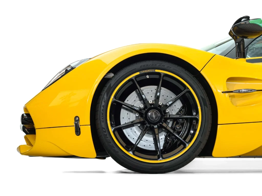 2025 Pagani Utopia, 8/10