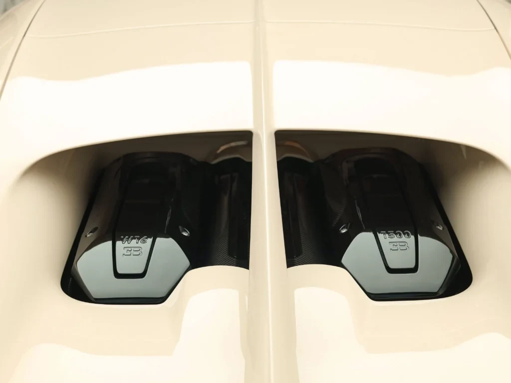 2018 Bugatti Chiron, 8/10