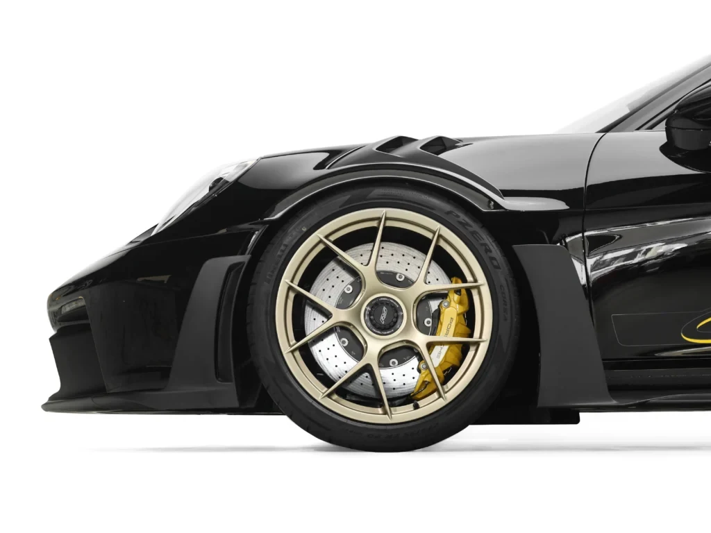 2025 Porsche 911 (992) GT3 RS, 7/10