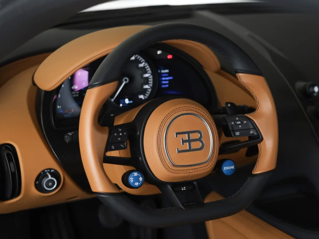 2020 Bugatti Chiron, 2/10