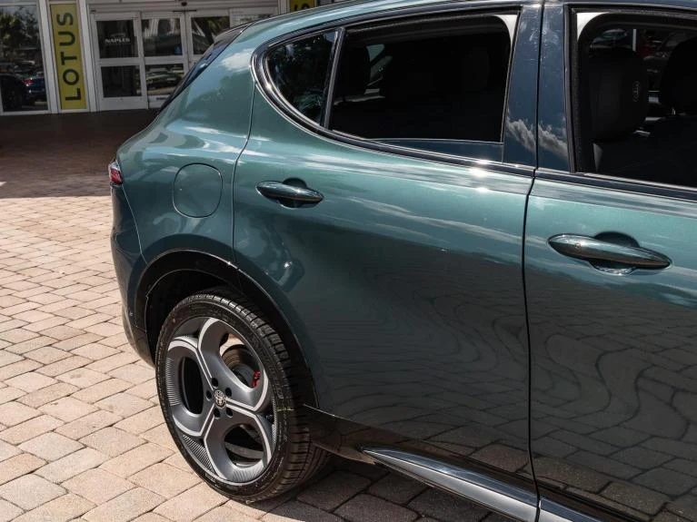 2026 Alfa Romeo Tonale Veloce, 16/20