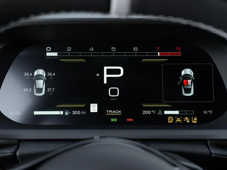 2026 Lotus Emira Turbo SE, 7/20