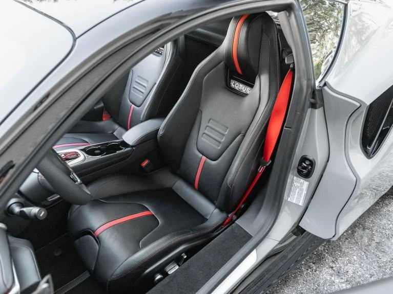 2026 Lotus Emira V6 SE, 5/20