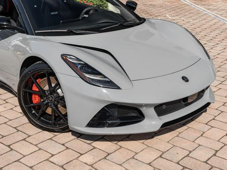 2026 Lotus Emira V6 SE, 8/20