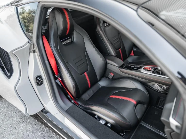 2026 Lotus Emira V6 SE, 9/20