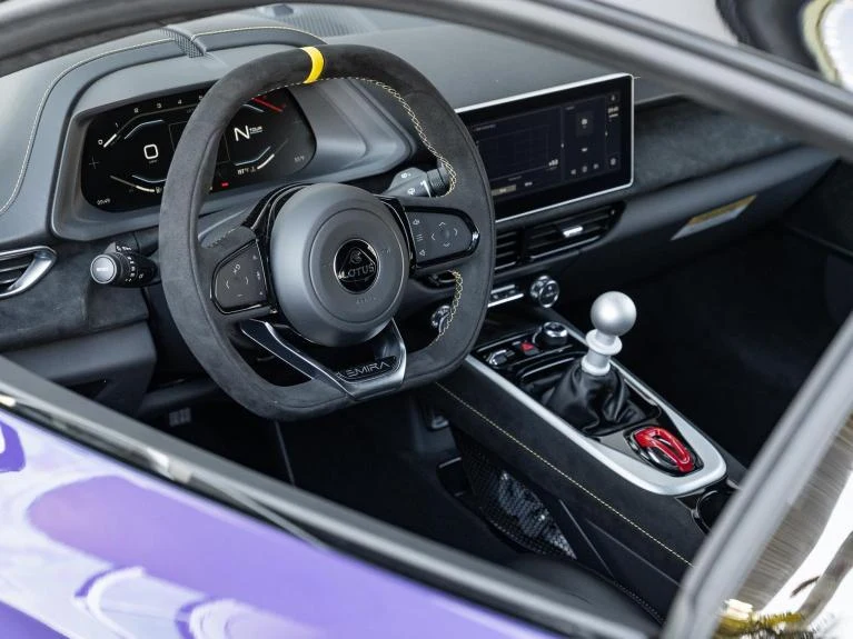2026 Lotus Emira V6 Racing Line, 13/20