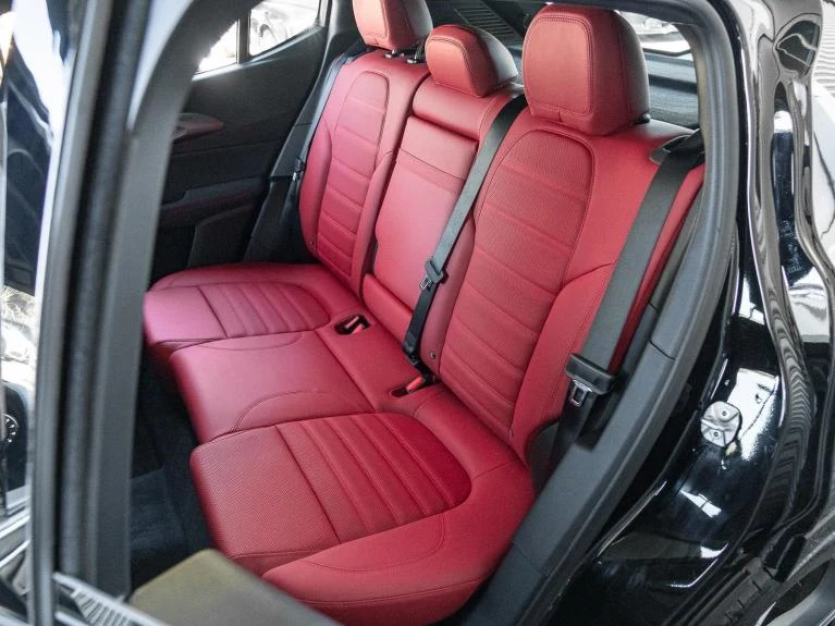 2026 Alfa Romeo Tonale Veloce, 7/20