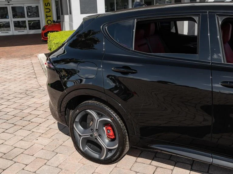 2026 Alfa Romeo Tonale Veloce, 8/20