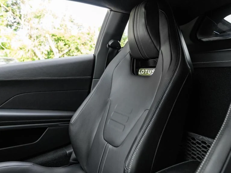 2026 Lotus Emira V6 SE, 9/20