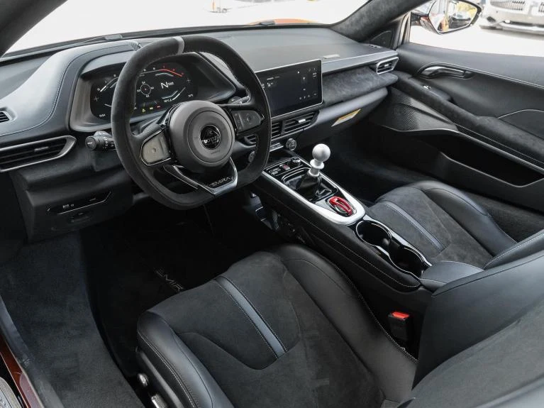2026 Lotus Emira V6 SE, 2/20