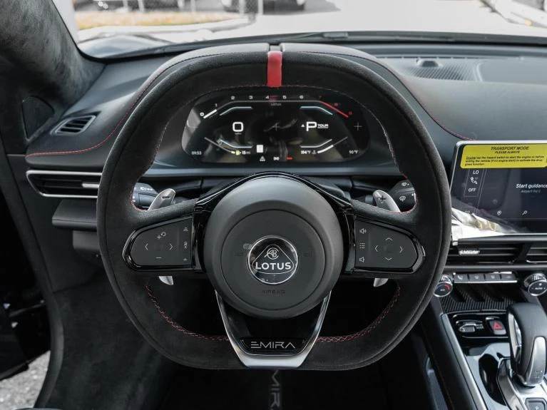 2026 Lotus Emira Turbo SE, 17/20
