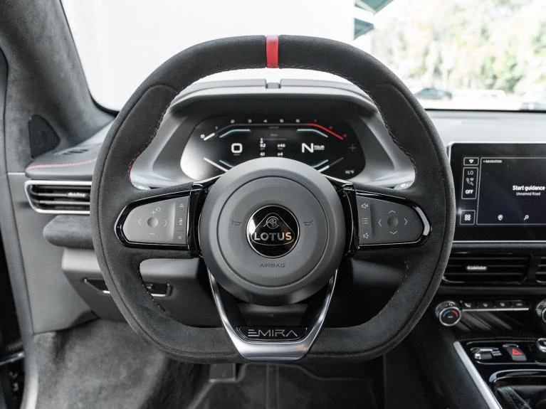 2026 Lotus Emira V6 SE SCURA, 13/20