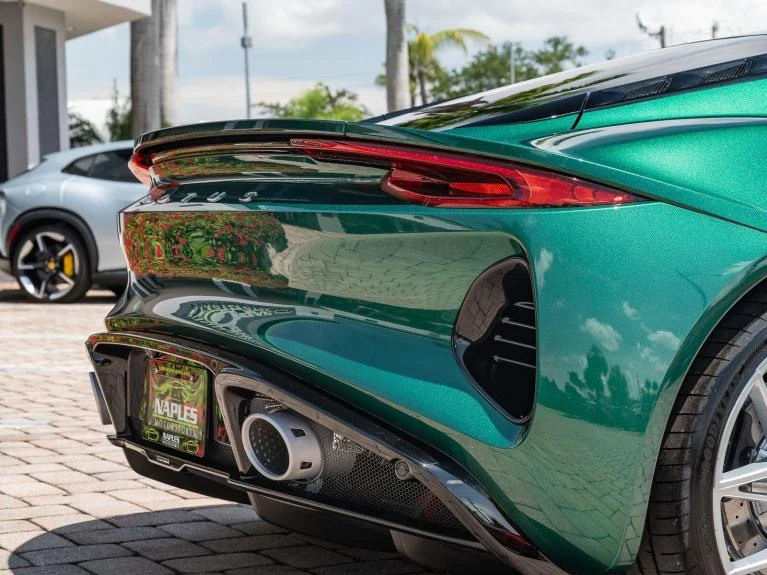 2026 Lotus Emira Turbo SE, 18/20