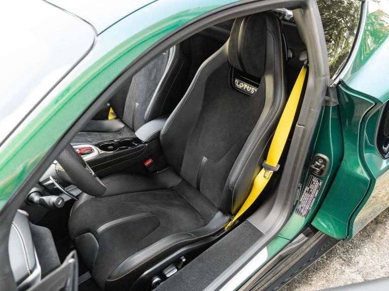 2026 Lotus Emira Turbo SE, 5/20