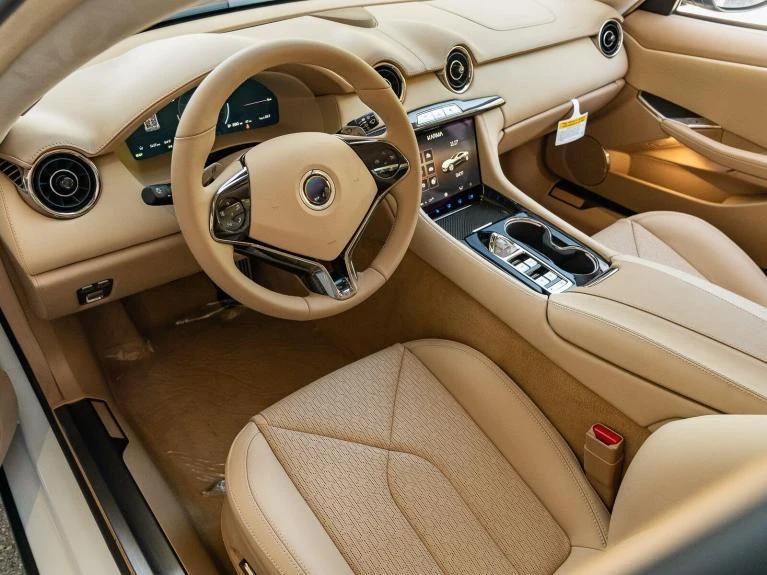 2025 Karma Revero Label, 2/20
