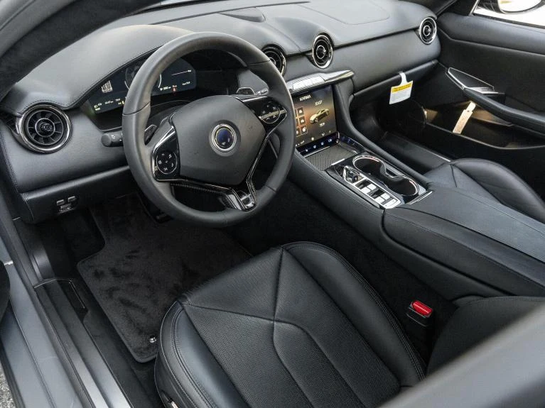 2025 Karma Revero Label, 2/20