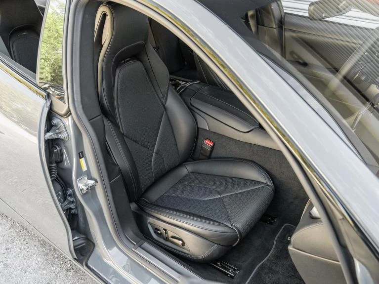2025 Karma Revero Label, 9/20