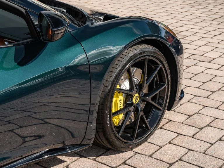 2027 Lotus Emira V6 SE, 14/20