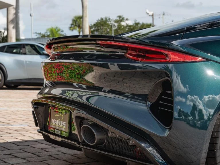 2027 Lotus Emira V6 SE, 18/20