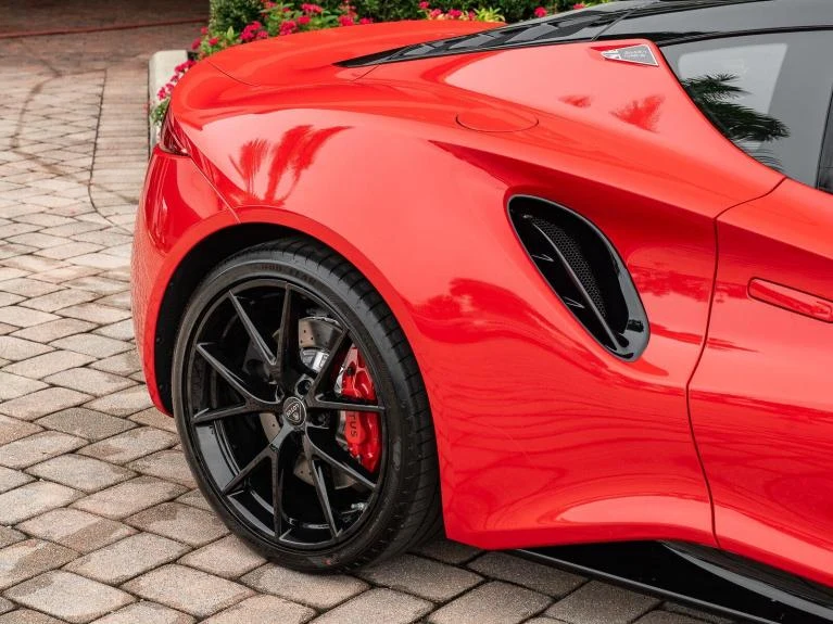 2027 Lotus Emira Turbo SE, 17/20