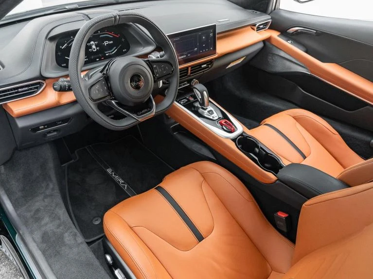 2026 Lotus Emira Turbo SE, 2/20