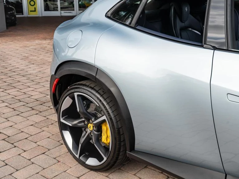 2025 Ferrari Purosangue, 15/20