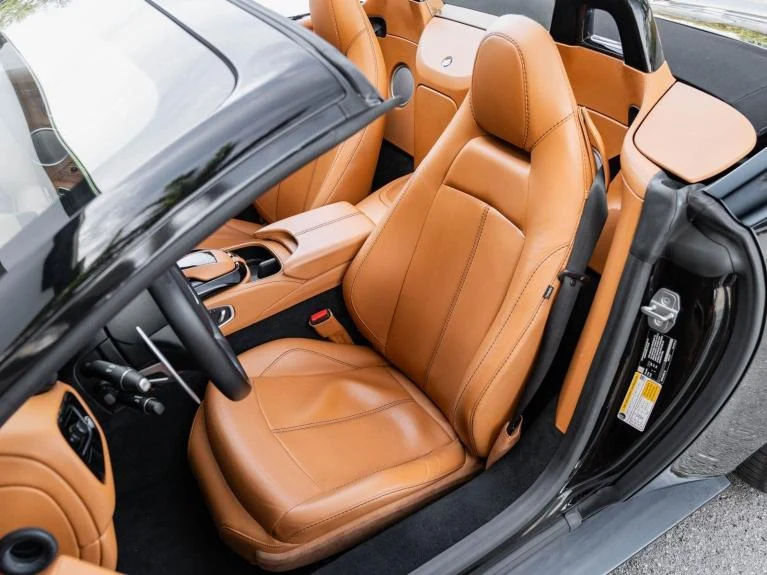 2021 Aston Martin Vantage (2018) Roadster, 4/20