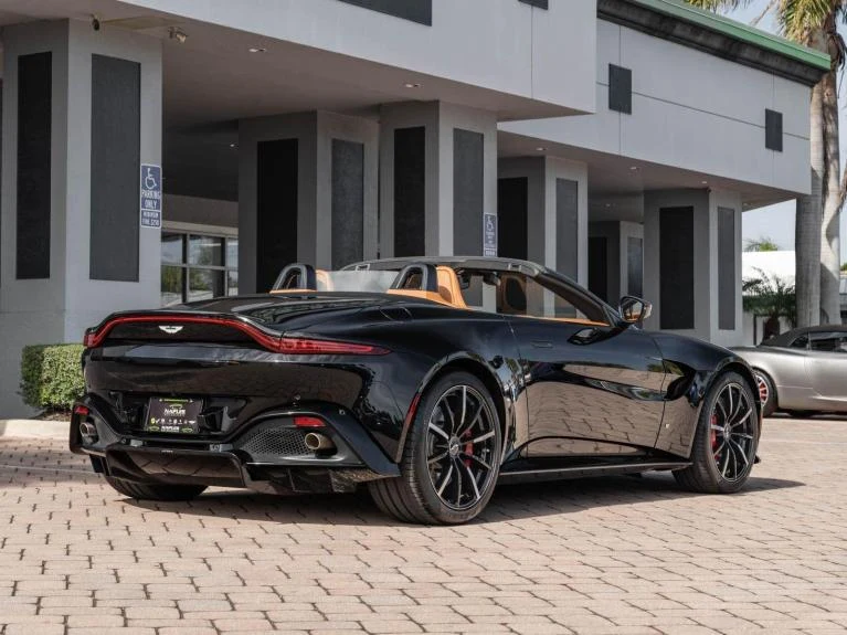 2021 Aston Martin Vantage (2018) Roadster, 14/20