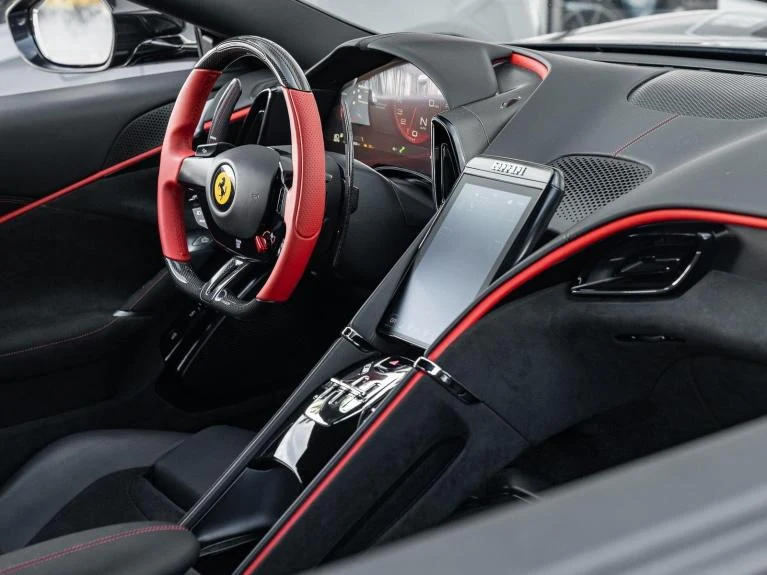 2023 Ferrari Roma, 16/20