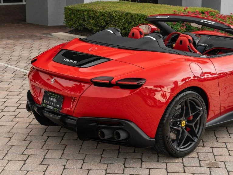 2024 Ferrari Roma Spider, 3/20