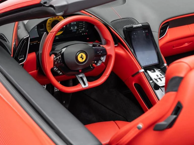 2024 Ferrari Roma Spider, 10/20