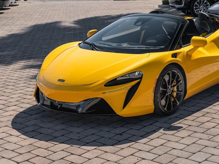 2025 McLaren Artura Spider TechLux, 5/20