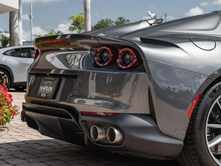2022 Ferrari 812 GTS, 17/20