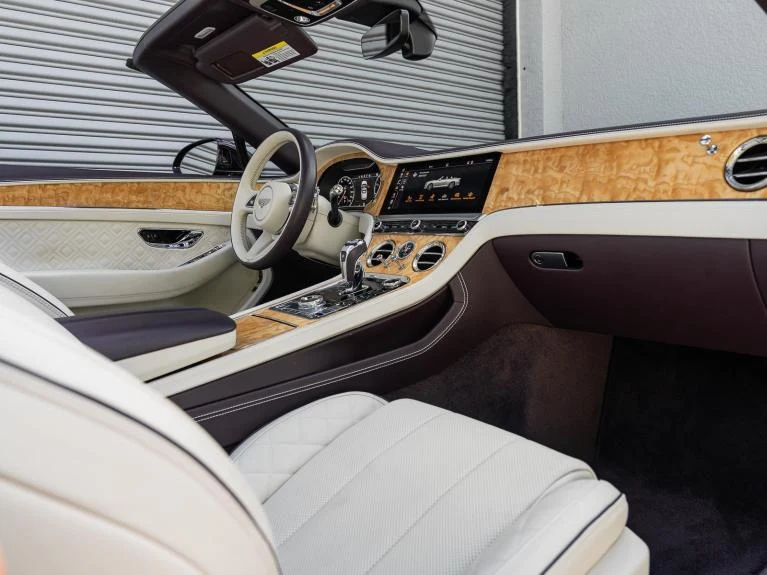 2022 Bentley Continental GTC Mulliner (3rd Generation), 2/20