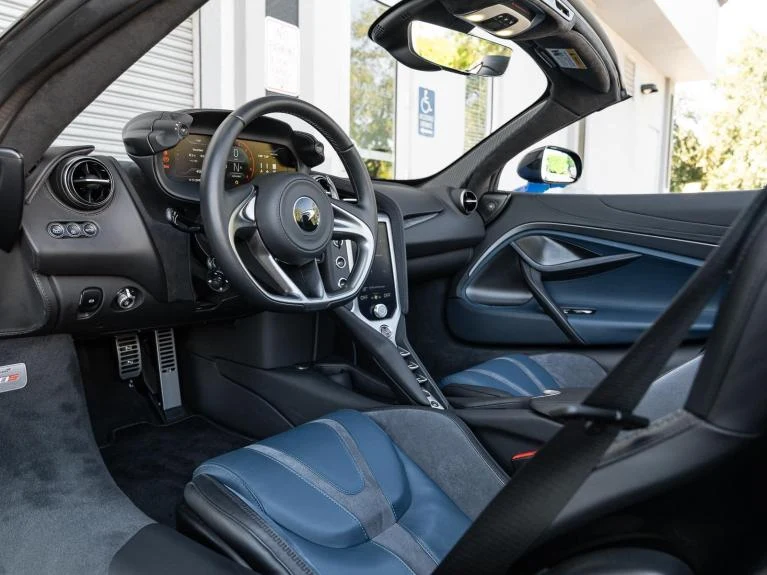 2024 McLaren 750S Spider, 8/20
