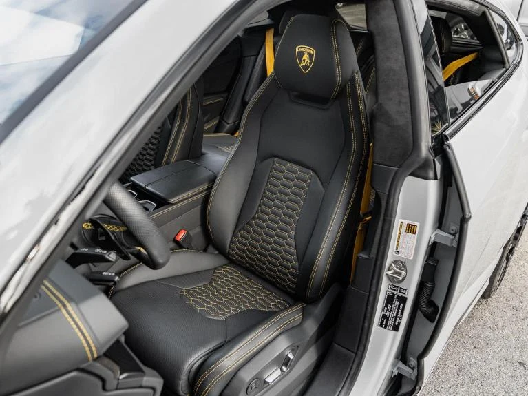 2022 Lamborghini Urus, 13/20