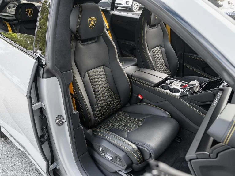 2022 Lamborghini Urus, 15/20